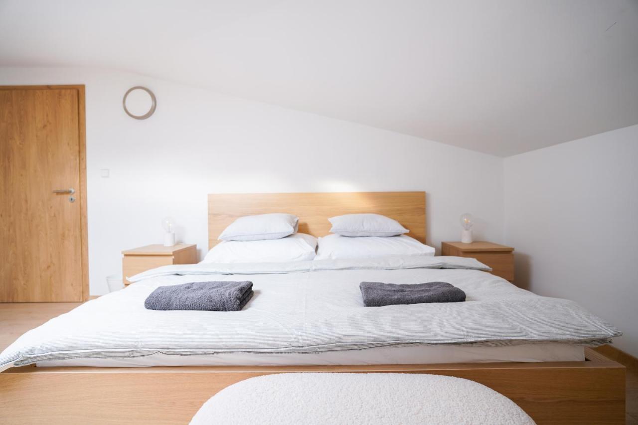 The Dante Villa Apartments Praga Zewnętrze zdjęcie