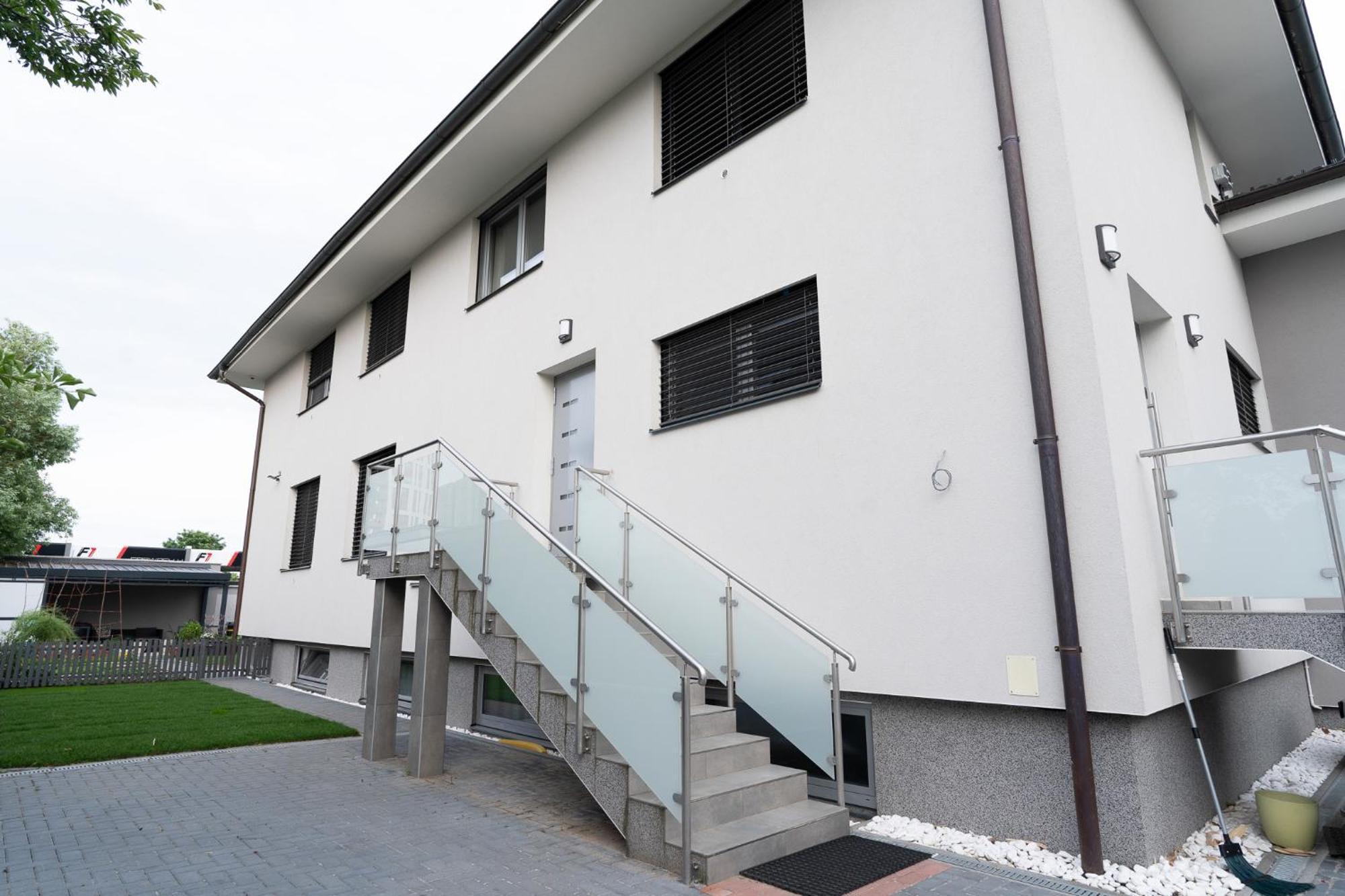 The Dante Villa Apartments Praga Zewnętrze zdjęcie